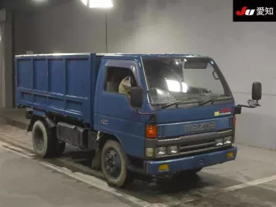 Mazda TITAN