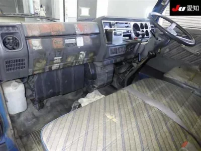 Mazda TITAN