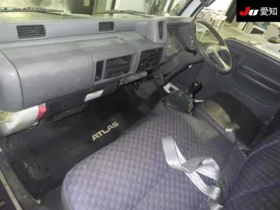 Nissan ATLAS