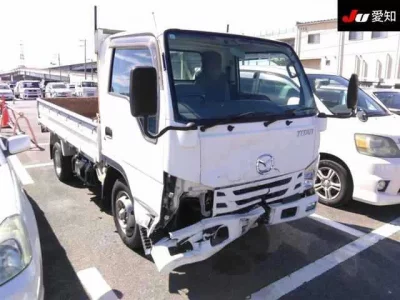 Mazda TITAN