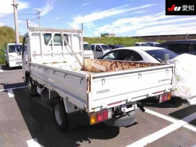 Mazda TITAN