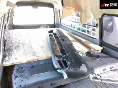 Mazda BONGO BRAWNY VAN