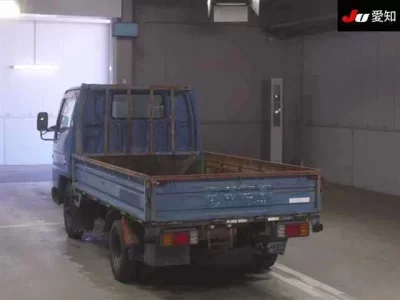 Mazda TITAN