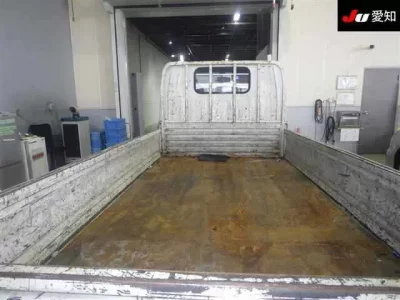 Nissan ATLAS