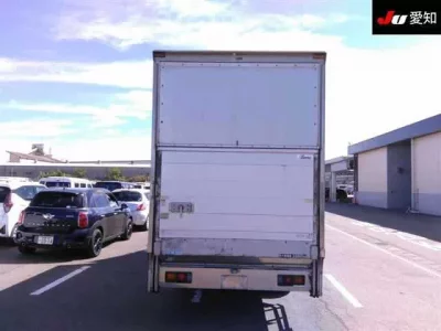 Mitsubishi FUSO TRUCK