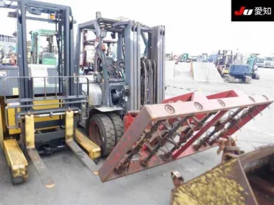 Nissan FORKLIFT