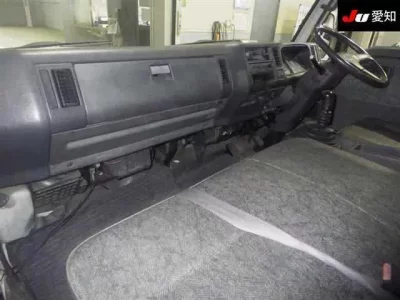 Mazda TITAN