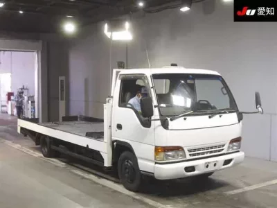 Nissan TRUCK
