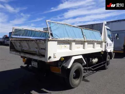 Mitsubishi FUSO FIGHTER