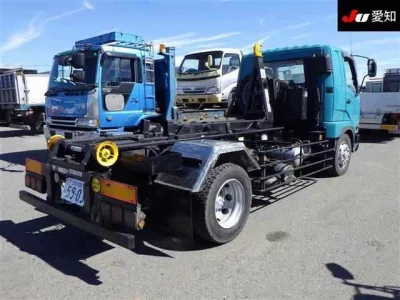 Mitsubishi FUSO FIGHTER