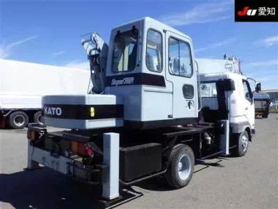Mitsubishi FUSO FIGHTER