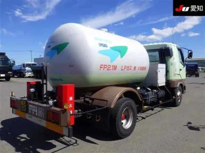 Mitsubishi FUSO FIGHTER