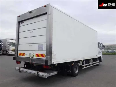 Nissan CONDOR