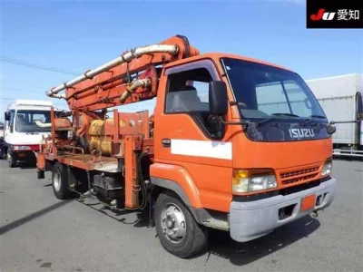 Isuzu JUSTON