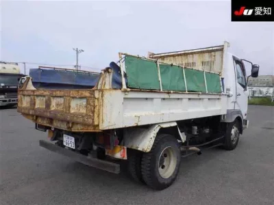 Mitsubishi FUSO FIGHTER