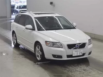 Volvo V50