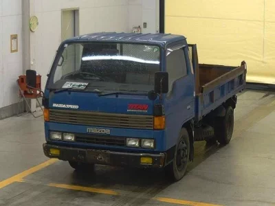 Mazda TITAN