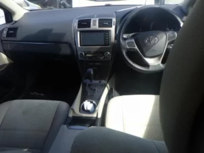 Toyota AVENSIS WAGON