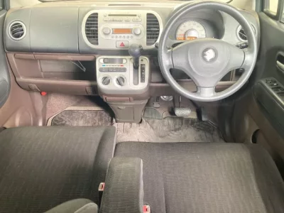 Suzuki MRWAGON