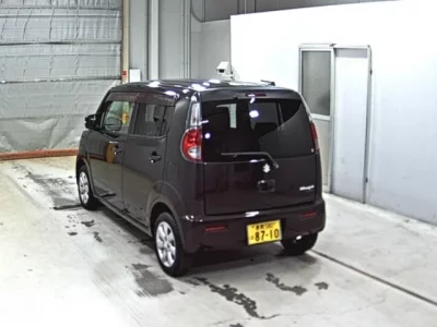 Suzuki MRWAGON