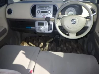 Suzuki MRWAGON