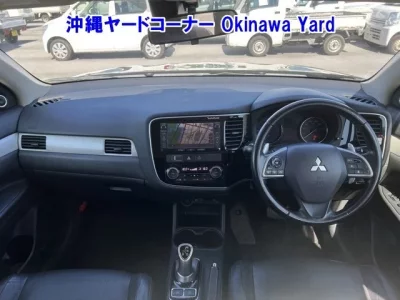 Mitsubishi OUTLANDER PHEV