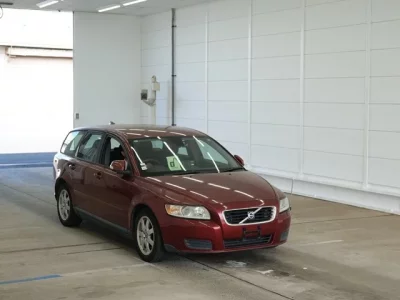 Volvo V50