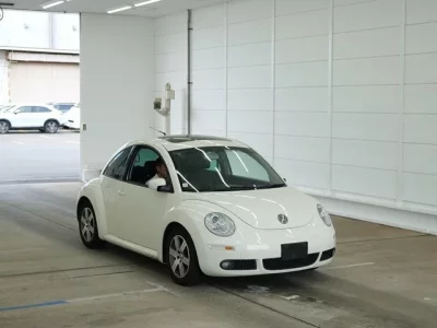 Volkswagen NEW BEETLE