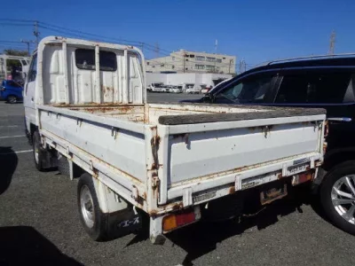 Toyota HIACE TRUCK