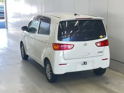 Daihatsu MAX