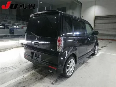 Mitsubishi EK SPORTS