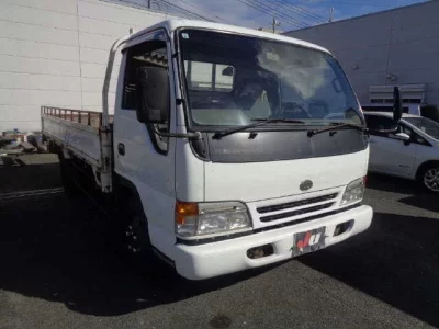 Nissan CONDOR