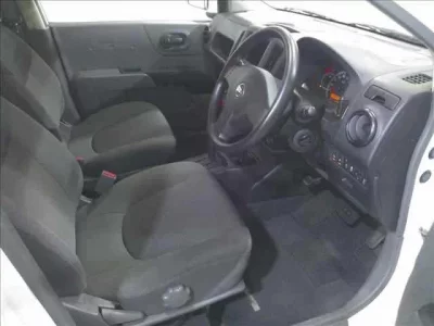 Nissan AD