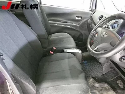 Subaru LUCRA
