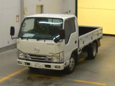 Mazda TITAN