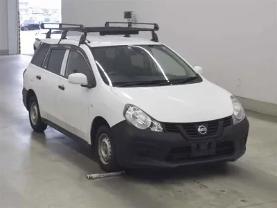 Nissan AD