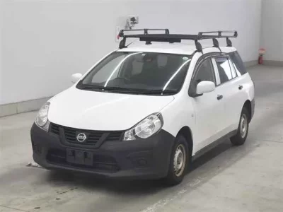 Nissan AD