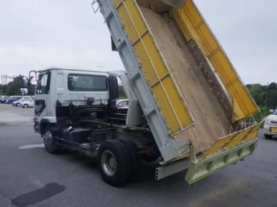 Nissan CONDOR