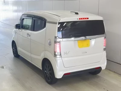 Honda N BOX SLASH