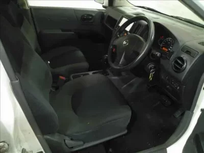 Nissan AD