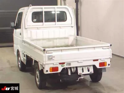 Nissan CLIPPER TRUCK