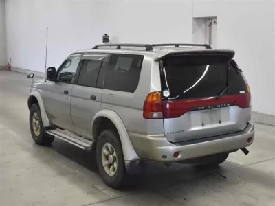 Mitsubishi CHALLENGER