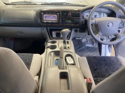 Mazda BONGO FRIENDEE