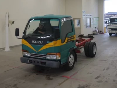 Isuzu ELF