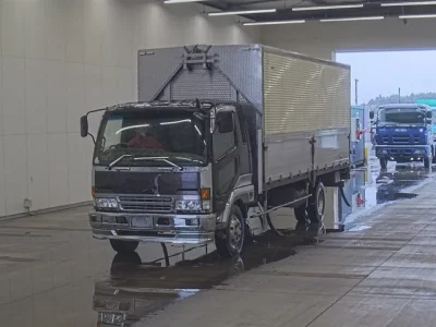 Mitsubishi FUSO FIGHTER