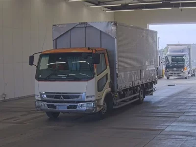 Mitsubishi FUSO FIGHTER