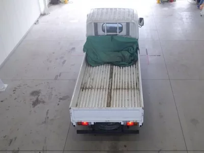 Nissan TRUCK