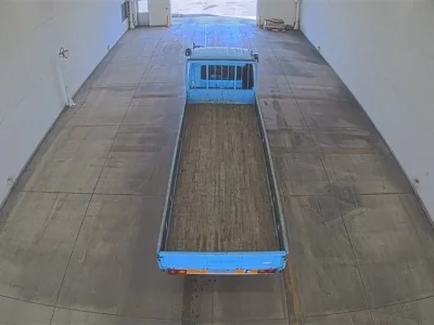 Nissan TRUCK