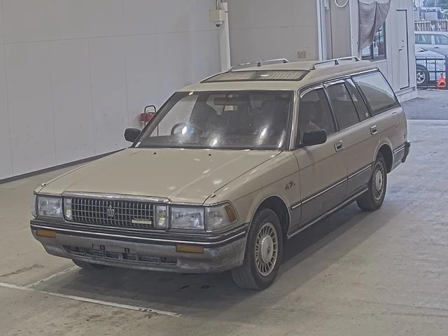 Toyota CROWN WAGON
