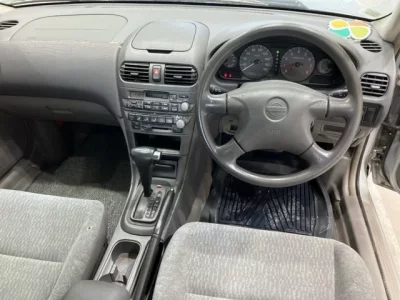 Nissan SUNNY